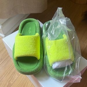 SKYLRK REST SLIDE IN TENNIS